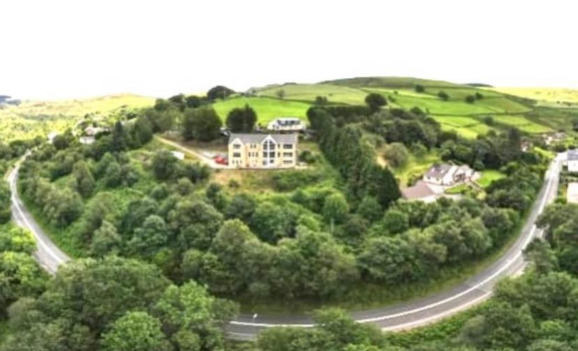 Rowan House Bed Breakfast Main House & Self Contained Self Catering Apartment Cymmer Buitenkant foto