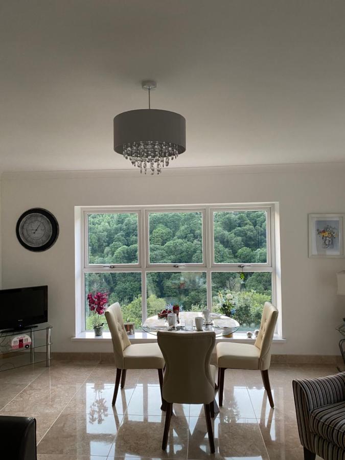 Rowan House Bed Breakfast Main House & Self Contained Self Catering Apartment Cymmer Buitenkant foto